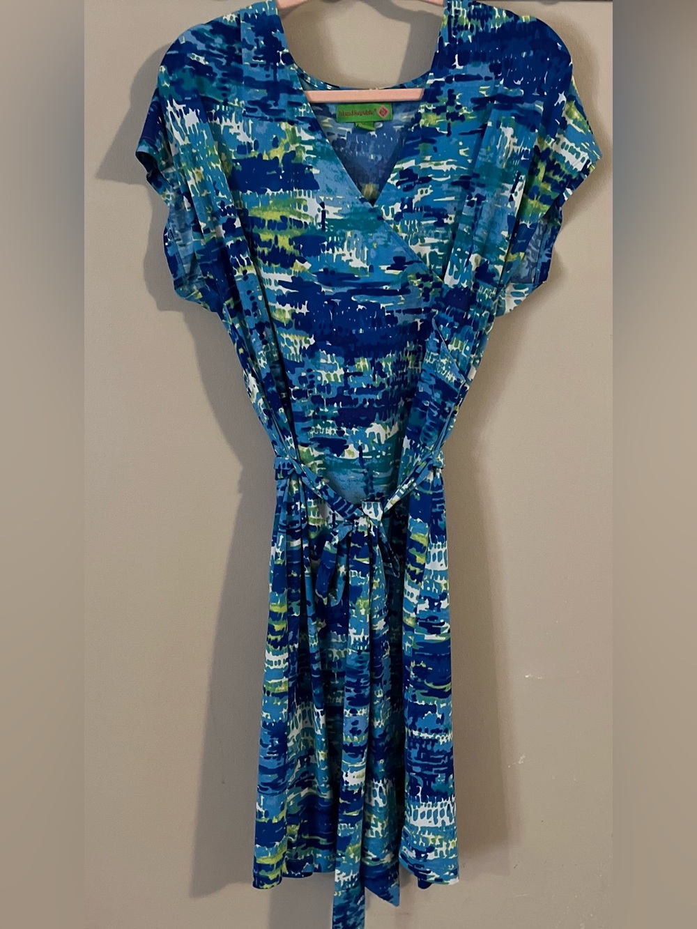 $3💙Bundled Island Republic Dress